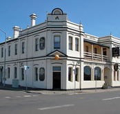 Alexander Hotel