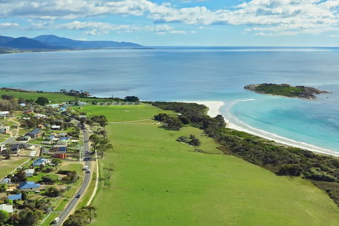 Diamond Island Resort & Bicheno Penguin Show - Accommodation Great Ocean Road 3