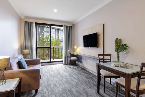 Oaks Sydney North Ryde Suites - Accommodation Great Ocean Road 5