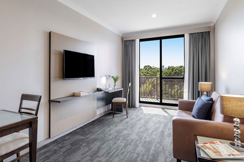Oaks Sydney North Ryde Suites - Accommodation Great Ocean Road 6