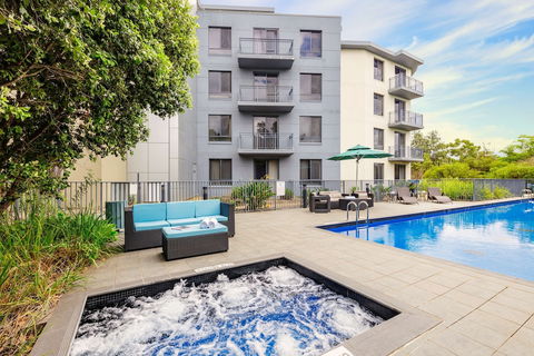 Oaks Sydney North Ryde Suites - Accommodation Great Ocean Road 1
