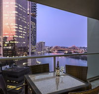 Oaks Brisbane on Felix Suites - Accommodation Great Ocean Road