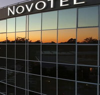 Novotel Sydney West HQ Hotel