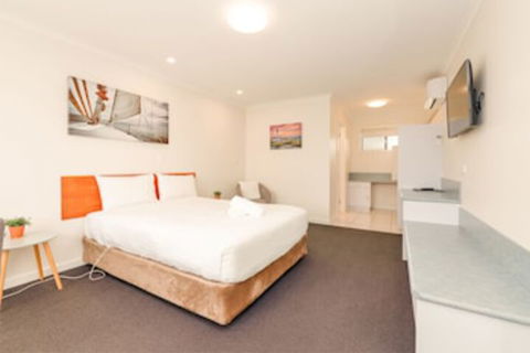 Bass & Flinders Motor Inn - Accommodation Great Ocean Road 0