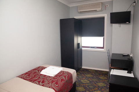 Royal Hotel Singleton - Accommodation Great Ocean Road 5