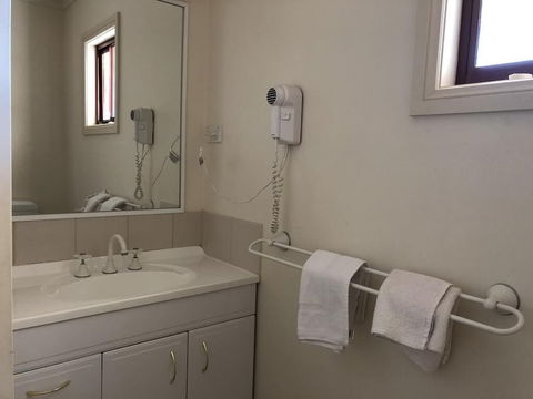 Outback Quarters - Accommodation Great Ocean Road 6
