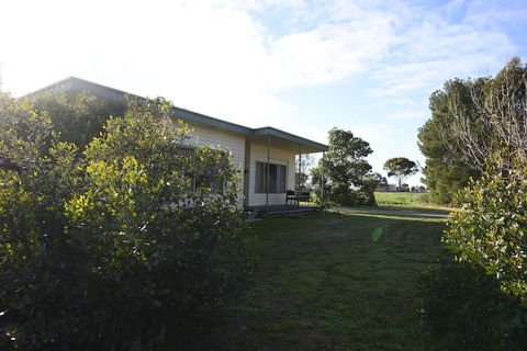 Sea Lake Motel - Accommodation Great Ocean Road 2