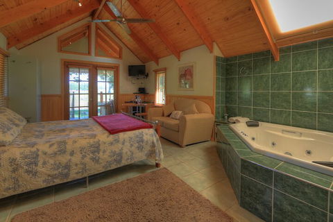 Colac Colac Caravan Park - Accommodation Great Ocean Road 2