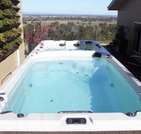 Longview Holiday Let