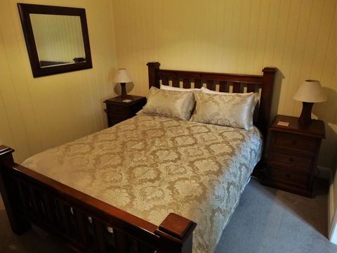 Loughmore House - Accommodation Great Ocean Road 4
