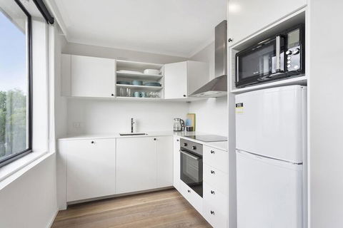 BOUTIQUE STAYS - Ace's Place - Accommodation Great Ocean Road 6