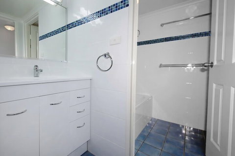 Bay Parklands Unit 22 / 2 Gowrie Avenue - Accommodation Great Ocean Road 0