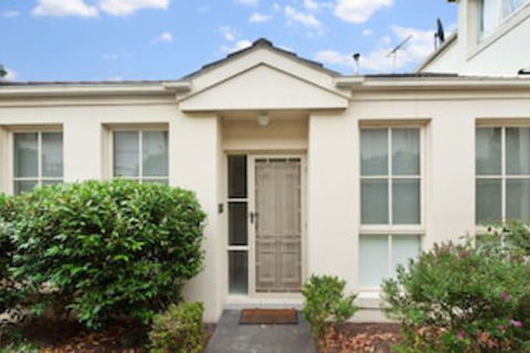 Smart Caulfield Townhouse - Accommodation Great Ocean Road 0