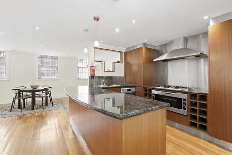HELENA, 2BDR Fitzroy House - Accommodation Great Ocean Road 4