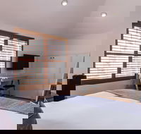 VERA 1BDR South Melbourne Apartment - Accommodation Great Ocean Road