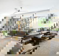 Temple 221 2BR Resort Spa Apartment - Accommodation Great Ocean Road