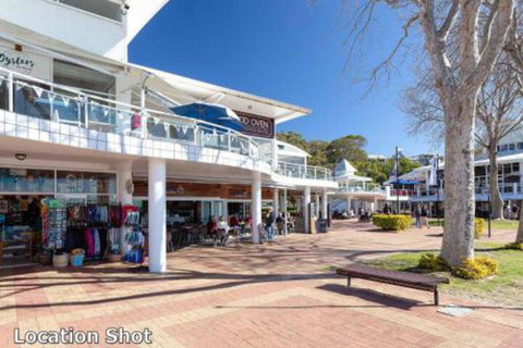 Quarterdeck Unit 5 12 Magnus Street - Accommodation Great Ocean Road 6