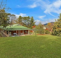 Alpine Mist - Spacious 5 bedroom home - Accommodation Great Ocean Road