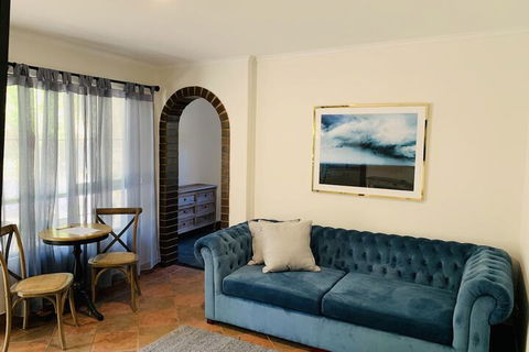 The Manor Basket Range - Accommodation Great Ocean Road 3