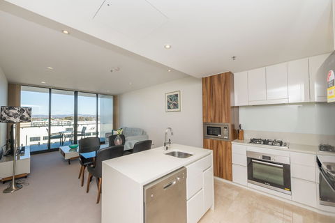 Accommodate Canberra - Manhattan - Accommodation Great Ocean Road 5