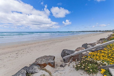 Aqua Mist Seascape - Accommodation Great Ocean Road 3