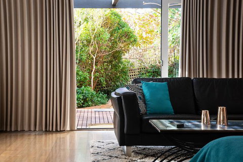 Walnut Chalet 4 - Accommodation Great Ocean Road 3