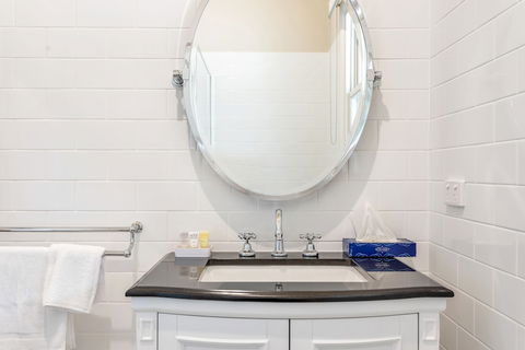 Grandview Accommodation - The Flaxley Apartments - Accommodation Great Ocean Road 0