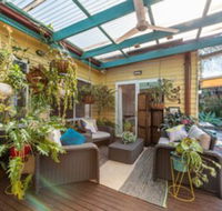 Gorgeous family retreat next to the CBD - Accommodation Great Ocean Road