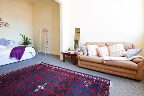WB319 Chatswood Charmer Roomy 3 Bed Apartment - Accommodation Great Ocean Road 2