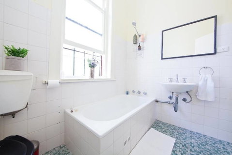 WB319 Chatswood Charmer Roomy 3 Bed Apartment - Accommodation Great Ocean Road 5