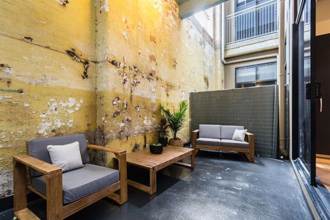Isla, 2BDR Fitzroy Apartment - Accommodation Great Ocean Road 0