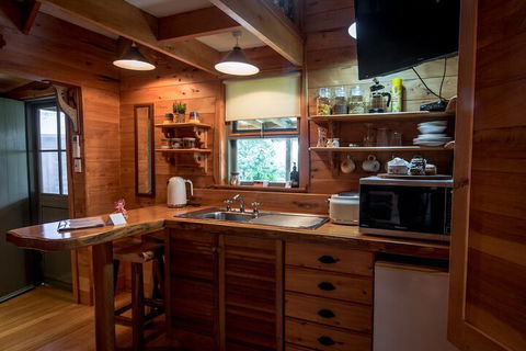 Guide Falls Cottage - Accommodation Great Ocean Road 7