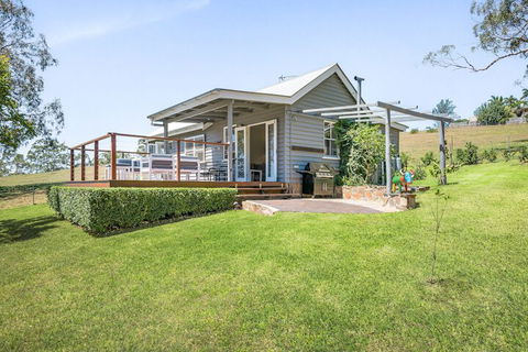 Hollow Tree Farm - Peace And Quiet On 30 Acres Right In Toowoomba - Accommodation Great Ocean Road 1