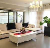 Cozy  Spacious House in Melbourne - Accommodation Great Ocean Road
