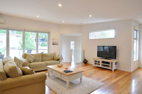 LA MER Centrally Located Free Wifi - Accommodation Great Ocean Road 1