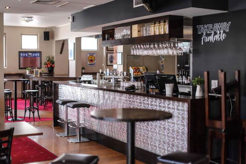 Royal Derby Hotel - Accommodation Great Ocean Road 1