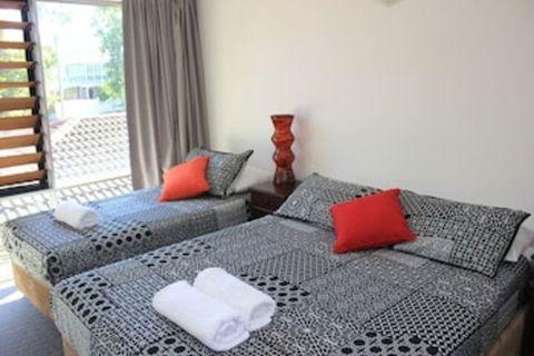 Townsville Holiday Apartments - Accommodation Great Ocean Road 2