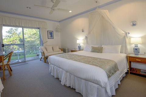 Ninderry Manor Luxury Retreat - Accommodation Great Ocean Road 6