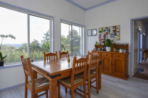 Ninderry Manor Luxury Retreat - Accommodation Great Ocean Road 0