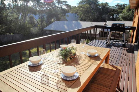 BARRELS At BOOMERANG - Accommodation Great Ocean Road 7