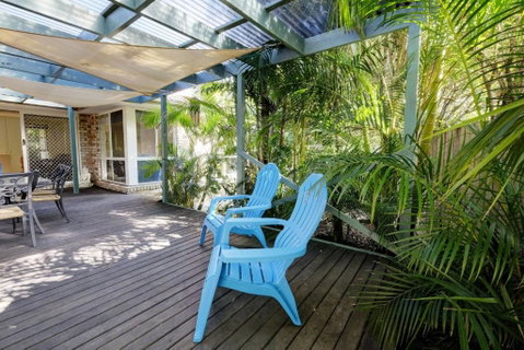 FRANGIPANI BEACH HOUSE PET FRIENDLY 22 Belbourie Cres Boomerang Beach - Accommodation Great Ocean Road 5