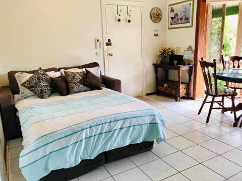 Fairy Wren Cottage Country To Coast Retreat - Accommodation Great Ocean Road 5
