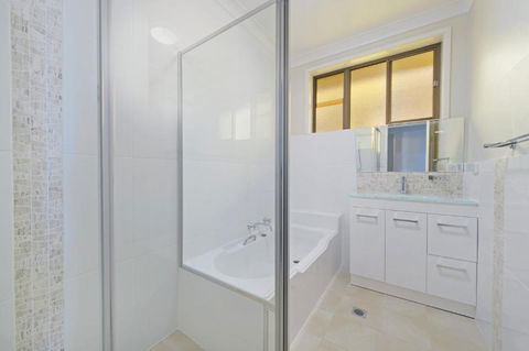 Sandpiper 9 25 Waugh Street - Accommodation Great Ocean Road 6