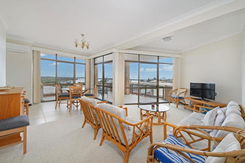 Sandpiper 9 25 Waugh Street - Accommodation Great Ocean Road 5
