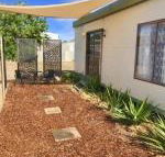 Cute Private Studio Flat with AIRCON - Accommodation Great Ocean Road