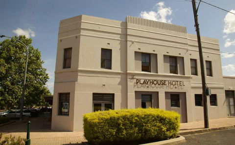 The Playhouse Hotel - Accommodation Great Ocean Road 1
