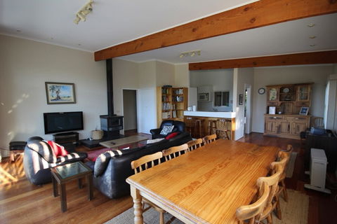 Fairways Close - Accommodation Great Ocean Road 0