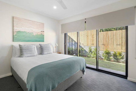 WHITSUNDAY Brand New Townhouse Close To Boardwalk - Accommodation Great Ocean Road 3
