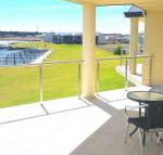 Island Waterfront Getaway WiFi - Accommodation Great Ocean Road