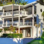 BEACHSIDE MANOR Walk To The Beach - Accommodation Great Ocean Road 0